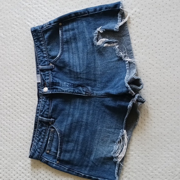 Time and Tru Pants - Time & Tru Distressed Jean Shorts size 16 plus size